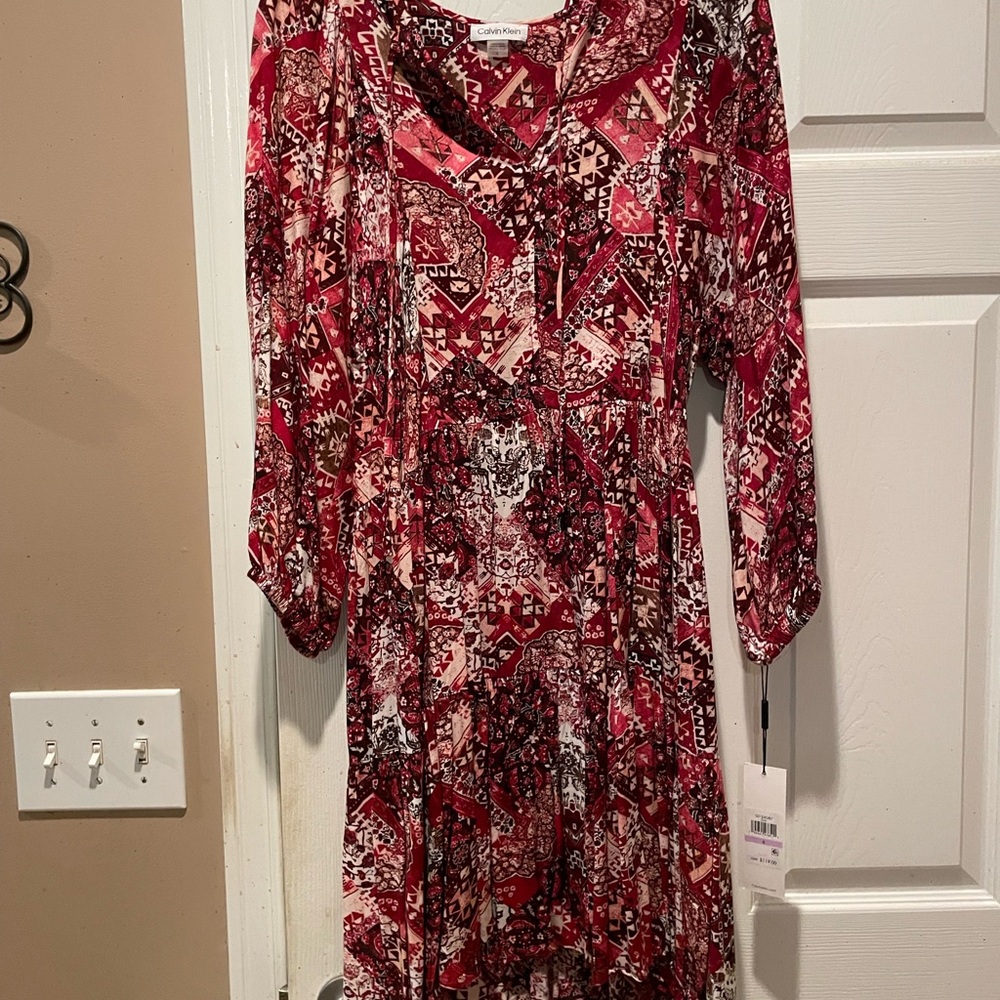 Women’s dress. Knee length